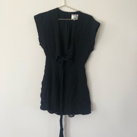 Privacy Please Tilla Dress in Black - Picture 4 of 5